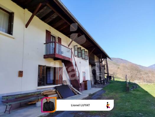 Maison à vendre 195 000 € 6 pièces 3 chambres 107,4 m² 2 243 m² de terrain Saint-Alban-d'Hurtières 73220