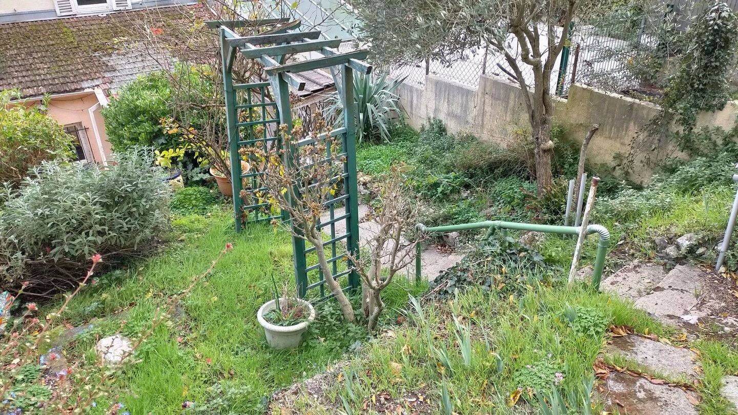 Maison à vendre, 81m², FOLLAINVILLE DENNEMONT