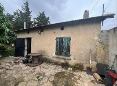 Maison à vendre 90 000 € 1 pièce 1 chambre 49 m² 3 535 m² de terrain Bourdines Sorgues 84700