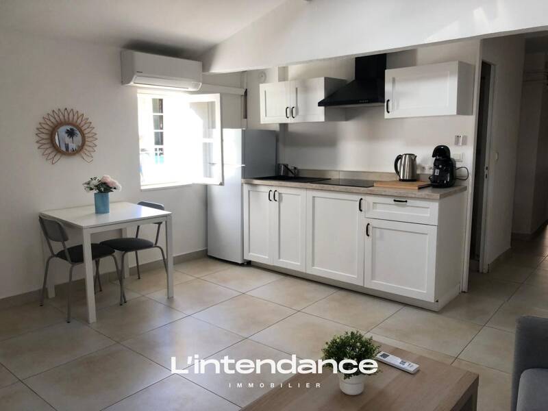 Maison à louer, 35m², HYERES