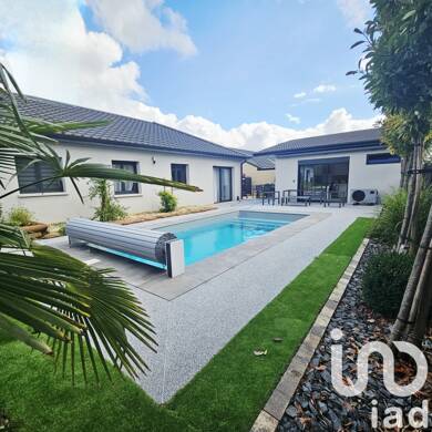 Maison de plain-pied à vendre 435 000 € 5 pièces 4 chambres 115 m² 515 m² de terrain Moutiers 54660
