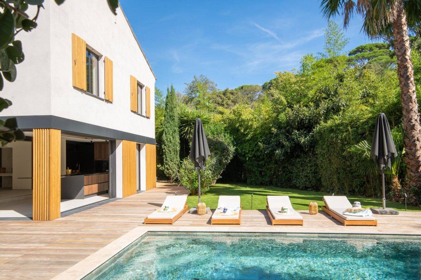 Maison à vendre, 140m², LA CROIX VALMER