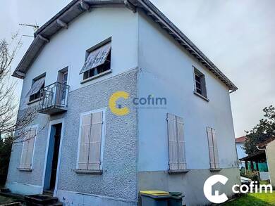 Maison à vendre 140 000 € 8 pièces 5 chambres 154 m² 742 m² de terrain Notre Dame Oloron-Sainte-Marie 64400