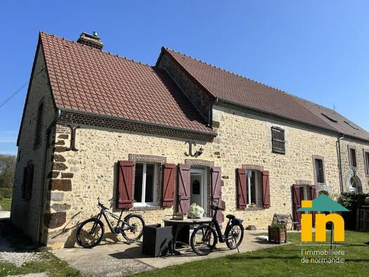 Maison à vendre 149 000 € 3 pièces 2 chambres 75 m² 1 629 m² de terrain Mortagne-au-Perche 61400