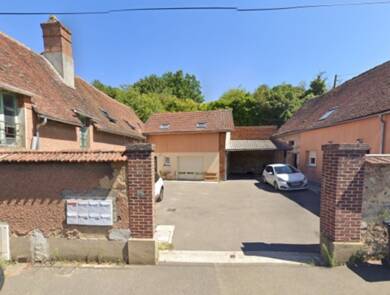 Immeuble à vendre 462 000 € 256 m² Maintenon 28130