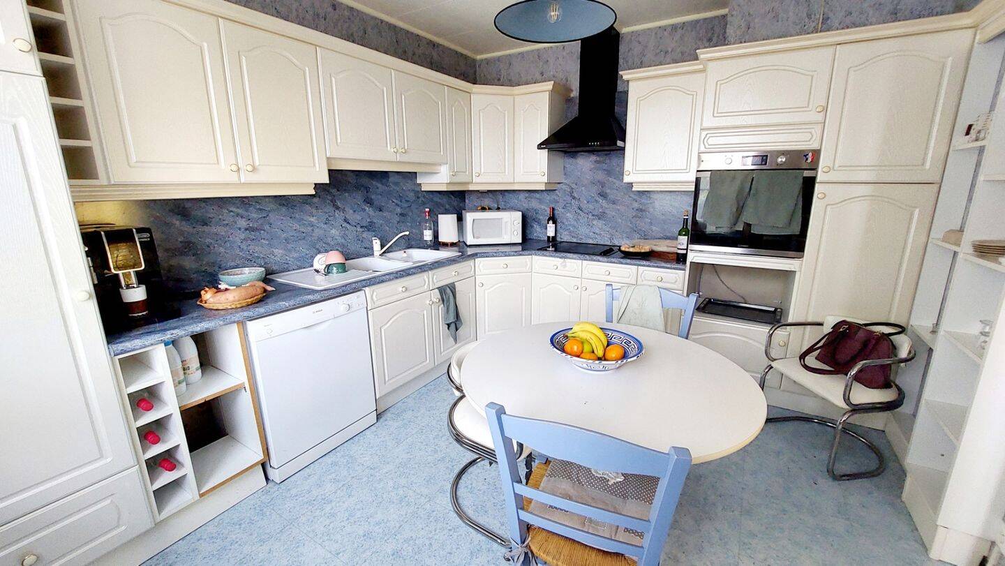 Maison à vendre, 160m², LA REOLE