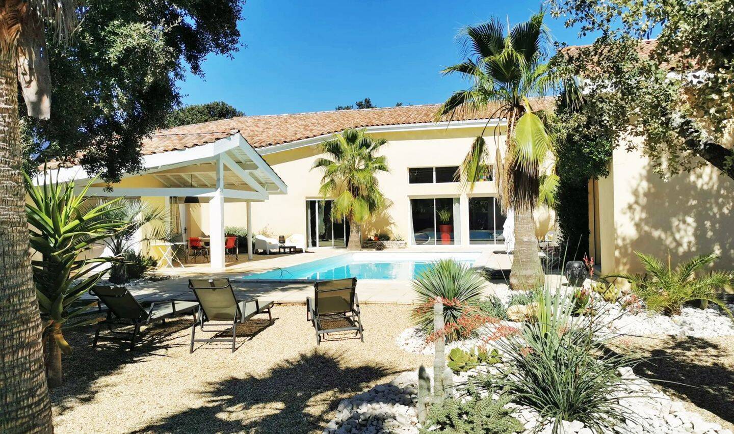 Maison à vendre, 330m², SAINT SIFFRET