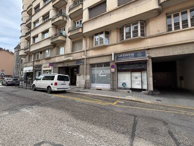 Local commercial à louer 800 € 35 m² de surface de vente Grenoble 38000