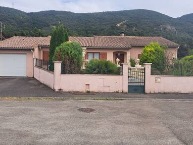 Maison de plain-pied à vendre 249 000 € 4 pièces 3 chambres 100 m² 703 m² de terrain La Baume d Hostun 26730