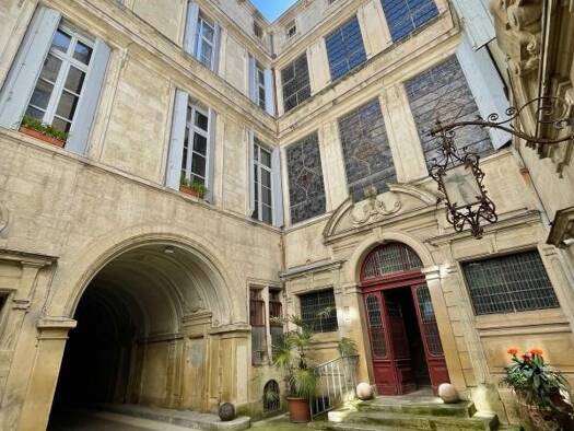 Duplex à vendre 693 000 € 4 pièces 3 chambres 153 m² Centre Historique Montpellier 34000