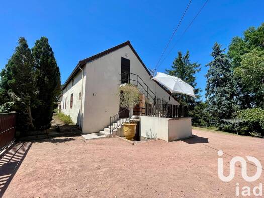 Maison à vendre 165 000 € 7 pièces 4 chambres 185 m² 1 618 m² de terrain Montchanin 71210