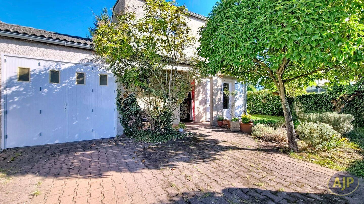 Maison à vendre, 106m², LIBOURNE