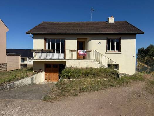 Maison à vendre 149 000 € 5 pièces 2 chambres 76 m² 440 m² de terrain Nord Saint-Marcel 71380
