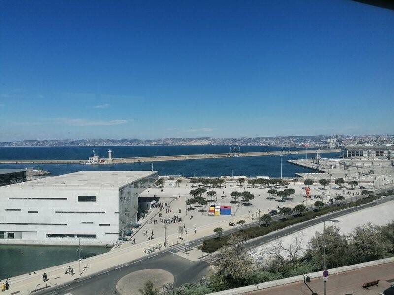 Maison à louer, 104m², MARSEILLE 2E