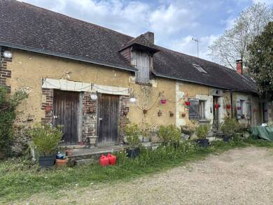 Maison à vendre 41 340 € 3 pièces 2 chambres 68 m² 1 681 m² de terrain Bessé-sur-Braye 72310