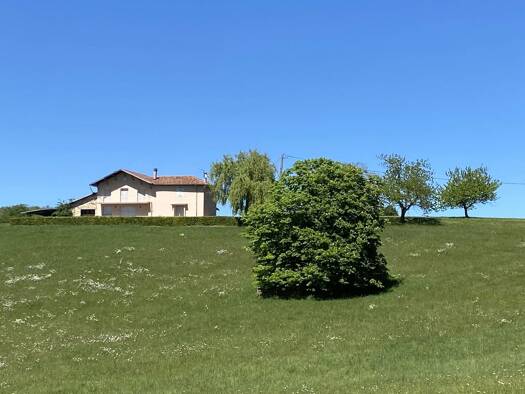 Ferme à vendre 182 000 € 8 pièces 5 chambres 165 m² Aurignac 31420