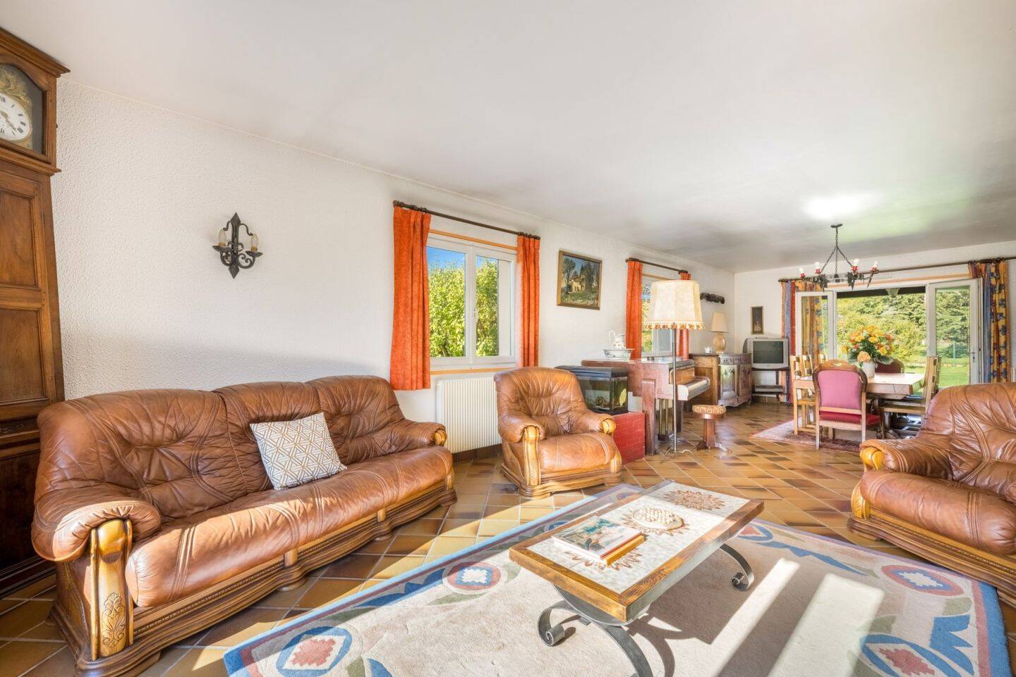 Maison à vendre, 180m², CHAZAY D'AZERGUES