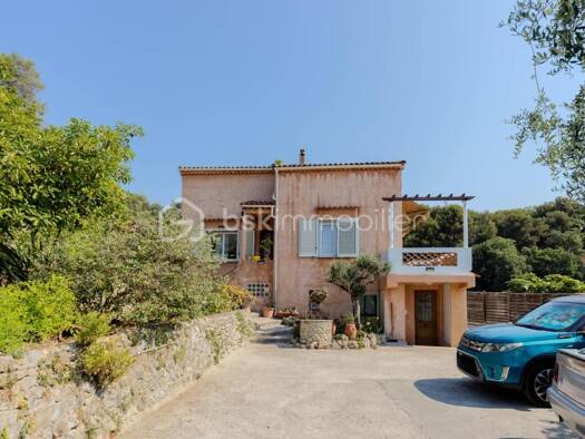 Villa à vendre 1 090 000 € 8 pièces 5 chambres 188,85 m² Carei-Monti Menton 06500