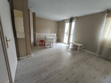 Duplex à vendre 147 000 € 2 pièces 1 chambre 37 m² RDC/4 Chevreuse 78460