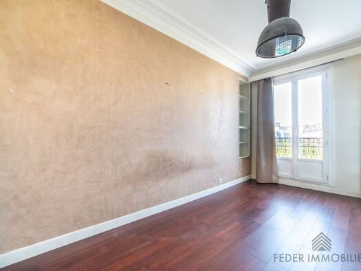 Appartement à vendre 375 000 € 3 pièces 2 chambres 67 m² 2ème étage Rueil sur Seine-Plaine-Gare Rueil-Malmaison 92500