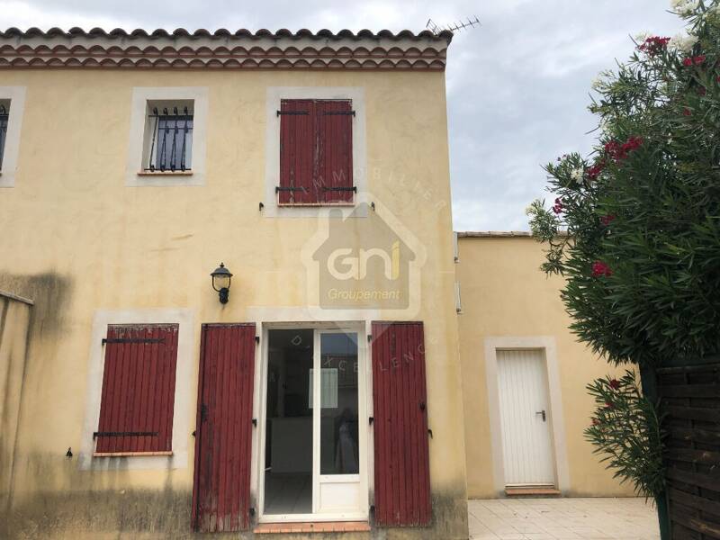 Maison à louer, 54m², JONQUIERES SAINT VINCENT