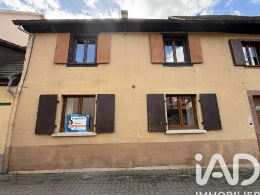 Maison de ville à vendre 179 000 € 4 pièces 3 chambres 98 m² Centre Obernai 67210