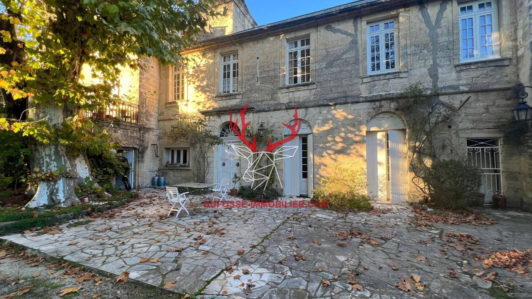 Maison à vendre, 1125m², REMOULINS