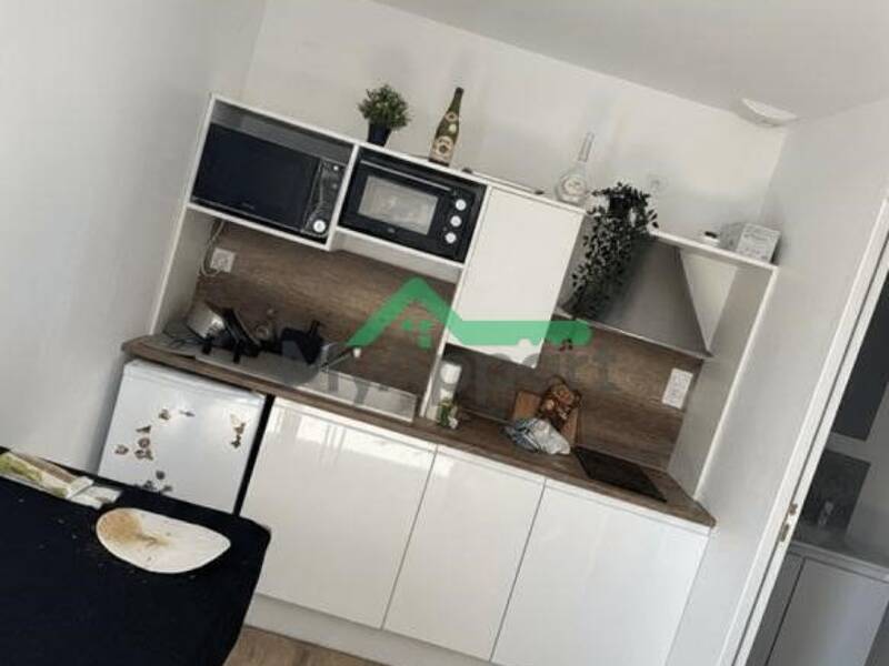 Maison à louer, 25m², LA BOISSIERE DE MONTAIGU