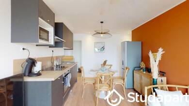 Appartement à louer 460 € 1 pièce 4 chambres 11 m² 1er étage Saint Clément-Jardin des Plantes-Grammont Rouen 76100