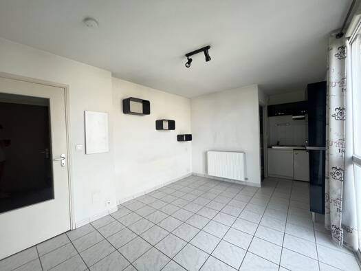 Studio à louer 350 € 1 pièce 20,3 m² Étage 4/5 dès le 08/05/2026 Rodez 12000
