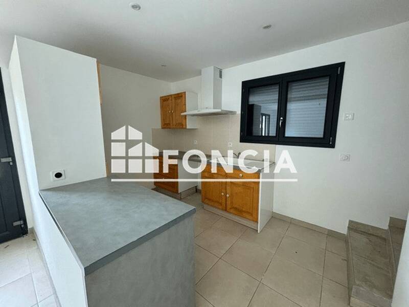 Maison à louer, 66m², SAINT DIDIER DE FORMANS