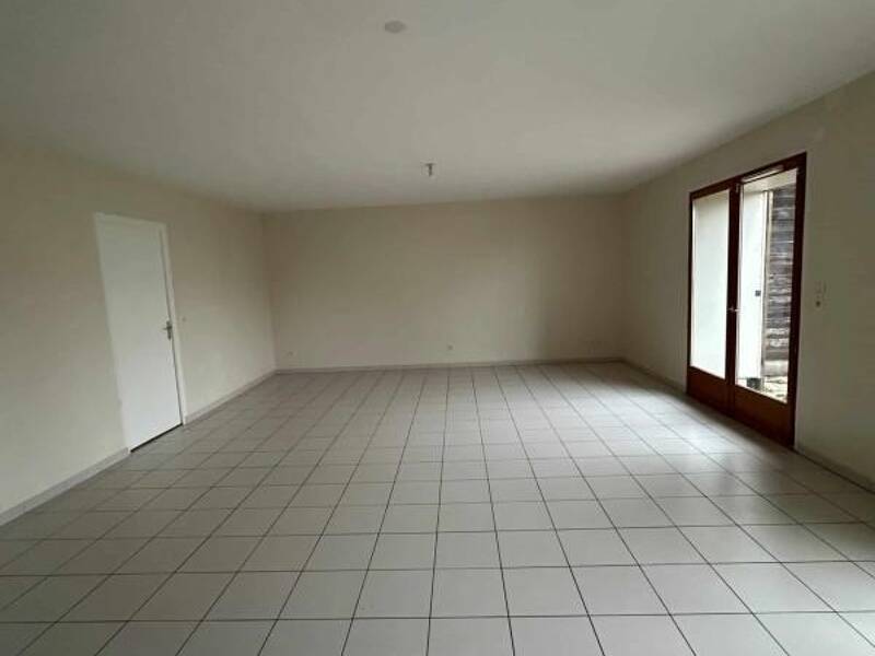 Maison à louer, 141m², PONT SAINTE MARIE