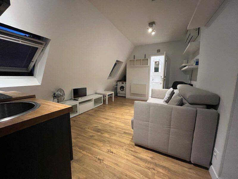 Maison à louer, 25m², PARIS 16E