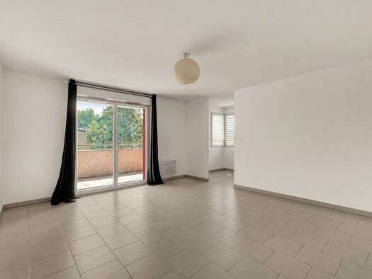 Appartement à vendre 137 000 € 3 pièces 2 chambres 63,68 m² Étage 1/3 La Fourguette Toulouse 31100