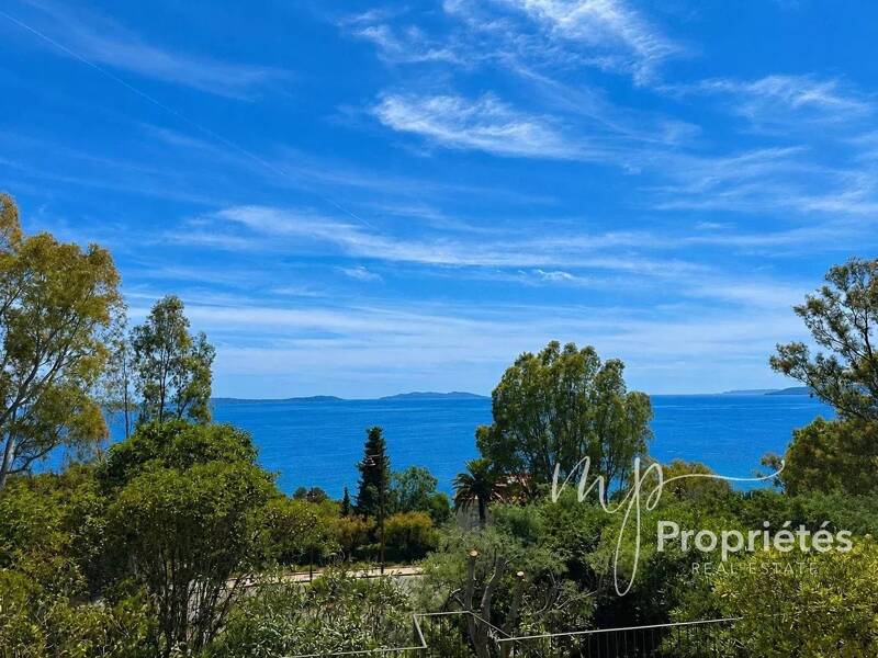 Maison à vendre, 104m², RAYOL CANADEL SUR MER