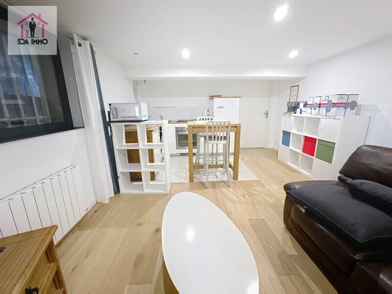 Maison à louer, 31m², LYON 8E