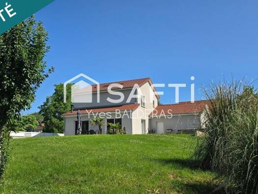 Maison à vendre 349 000 € 6 pièces 4 chambres 128 m² 1 674 m² de terrain Corcelles-Ferrieres 25410