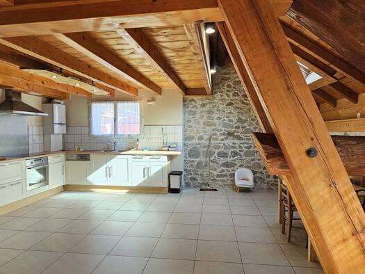 Appartement à vendre 353 500 € 4 pièces 3 chambres 100 m² Étage 2/2 Allonzier la Caille 74350