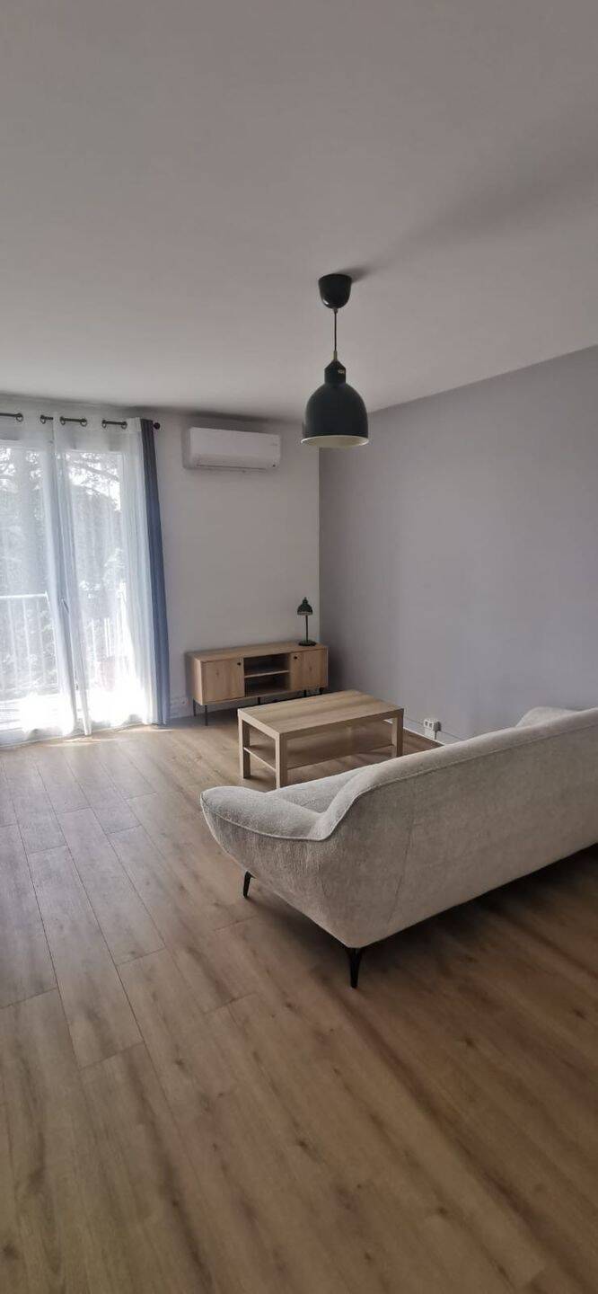 Maison à louer, 57m², CHAMPAGNE AU MONT D'OR