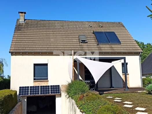 Maison à vendre 285 000 € 7 pièces 4 chambres 135 m² Malitorne Saint-Doulchard 18230