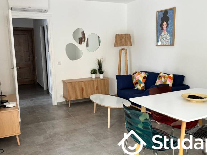 Maison à louer, 60m², ANTIBES