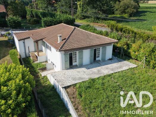 Maison à vendre 255 000 € 5 pièces 3 chambres 115 m² 1 009 m² de terrain Sauveterre-de-Béarn 64390