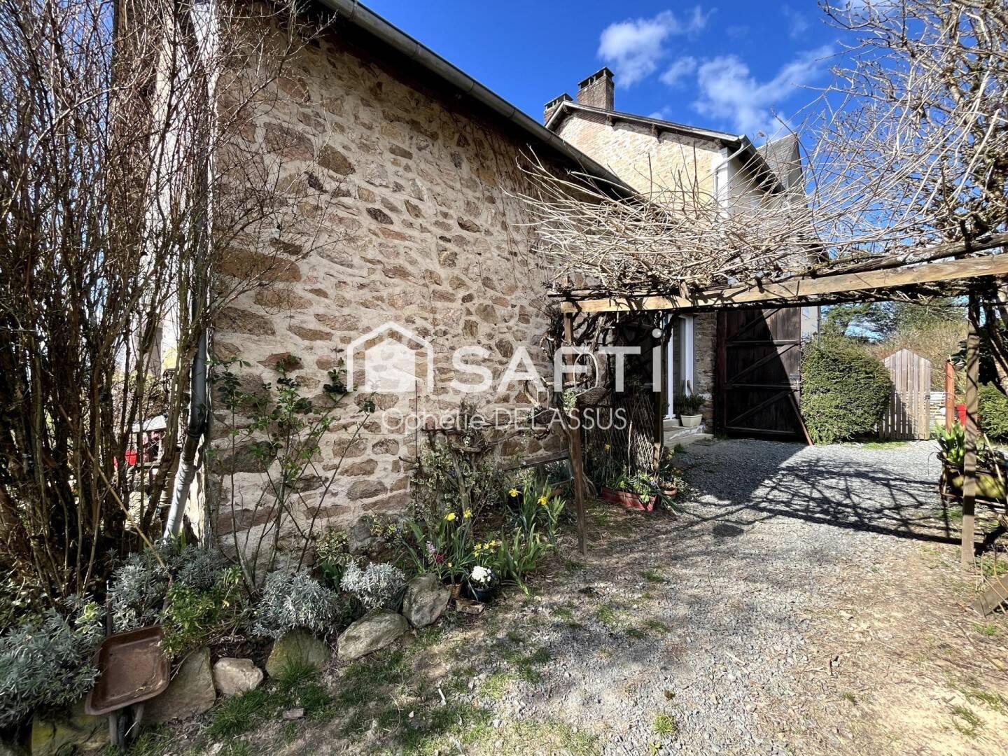 Maison à vendre, 325m², MASSERET