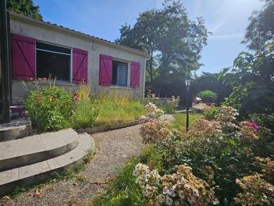 Maison de plain-pied à vendre 325 000 € 4 pièces 3 chambres 124,2 m² 9 000 m² de terrain Ciré-d'Aunis 17290