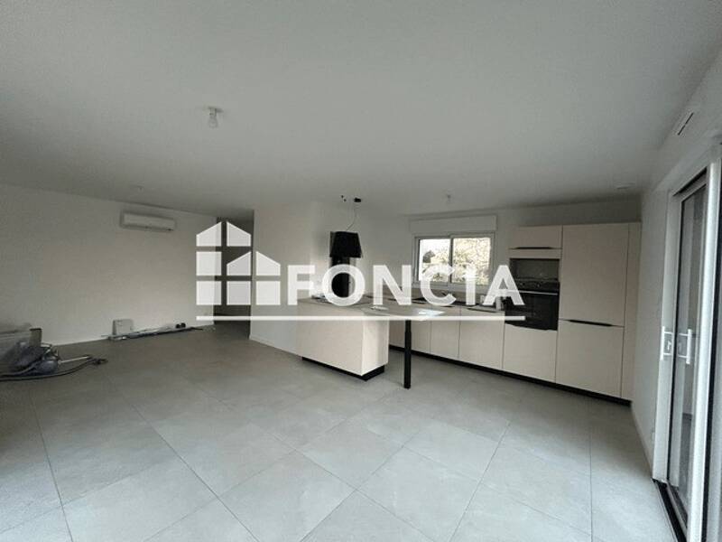 Maison à louer, 80m², TALMONT SAINT HILAIRE