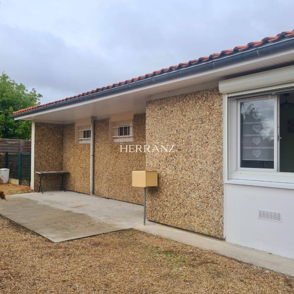 Maison à vendre, 61m², SAINT SEURIN SUR L'ISLE