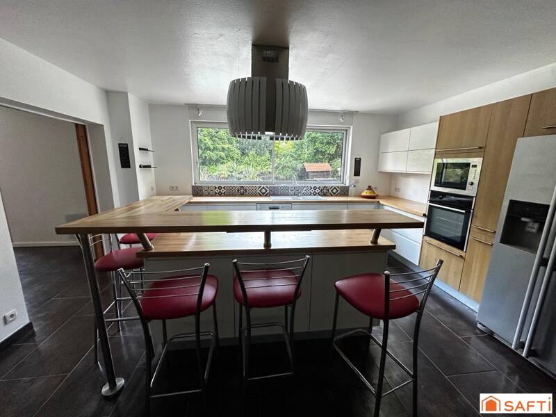 Maison à vendre, 209m², LESIGNY