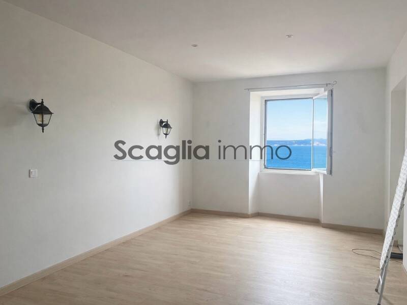Maison à louer, 57m², AJACCIO