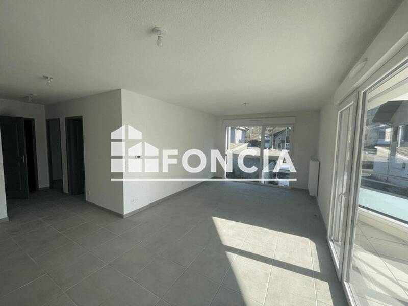 Maison à louer, 64m², CLUSES