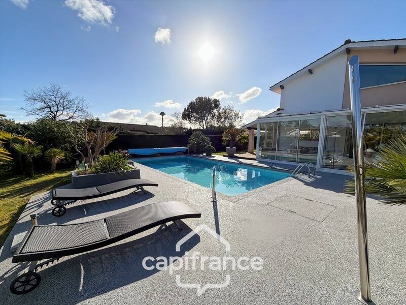 Maison à vendre, 168m², GUJAN MESTRAS